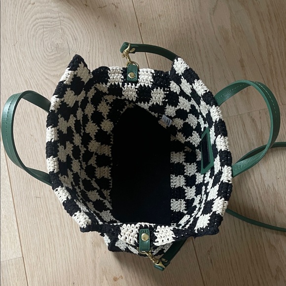 CLAIRE V Petit Summer Simple Tote - Picture 9 of 17